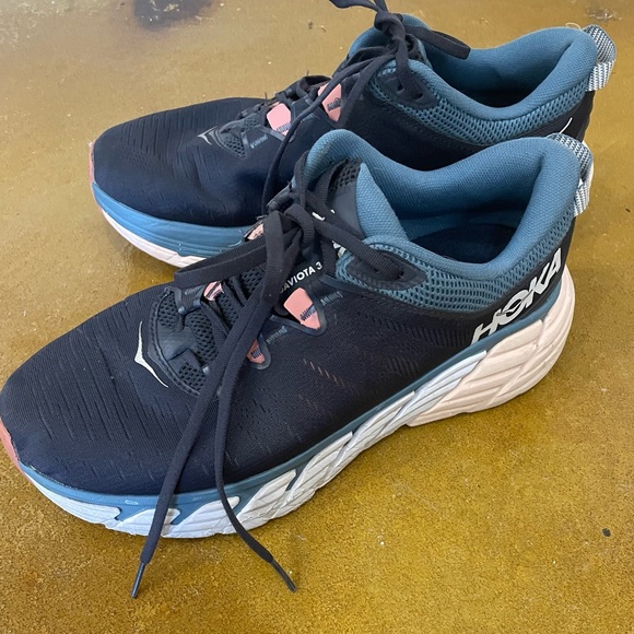Hoka Men’s Navy Athletic Shoes - Picture 4 of 11